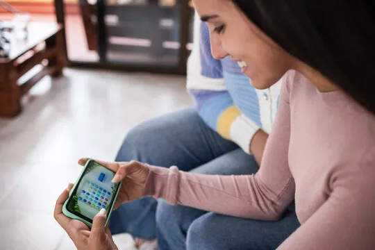 用户在 香港六合彩 官方网站上愉快地分析号码走势图